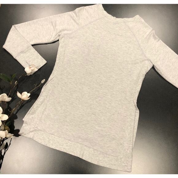 Active Life Heather Gray Light Athletic Sweatshirt Tunic Top Thumb Holes Lounge - Picture 2 of 10